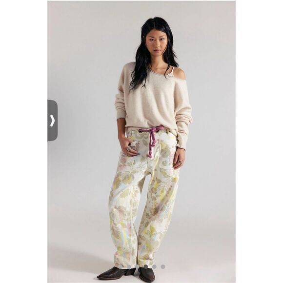 Free People Denim - Free People Straight-Leg Floral Print Jeans with Pink Tie